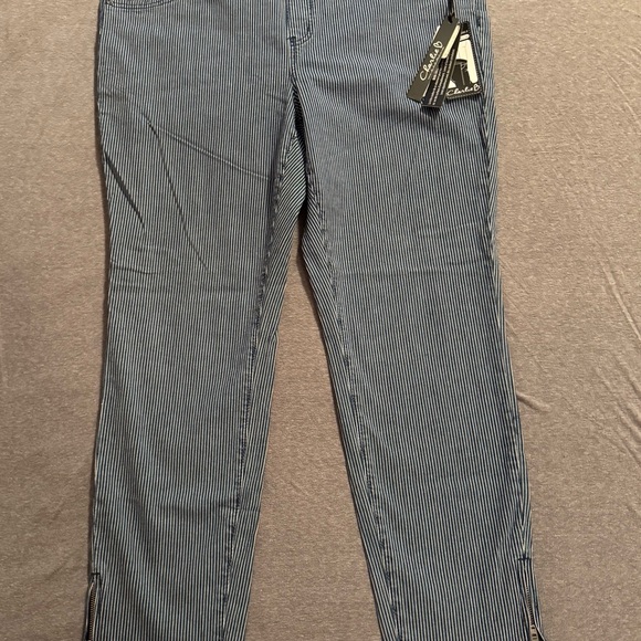 CHARLIE B Denim - CHARLIE B- NWT Blue Straight Leg Jeans with pinstripes